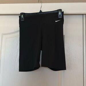 WOMENS NIKE SPANDEX SHORTS